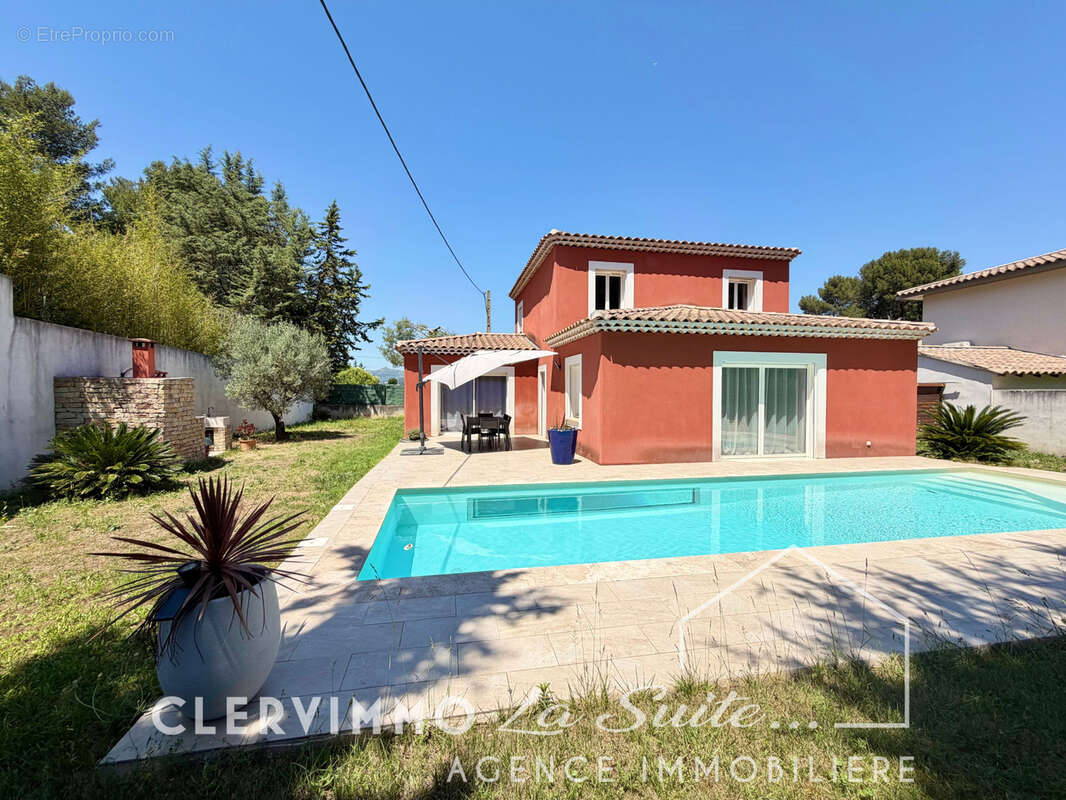 Maison à LA PENNE-SUR-HUVEAUNE