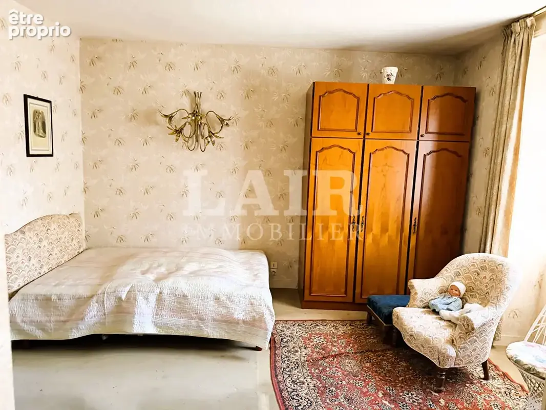 Maison en pierre à Alençon avec grange et jardin - 15742 - photo 4