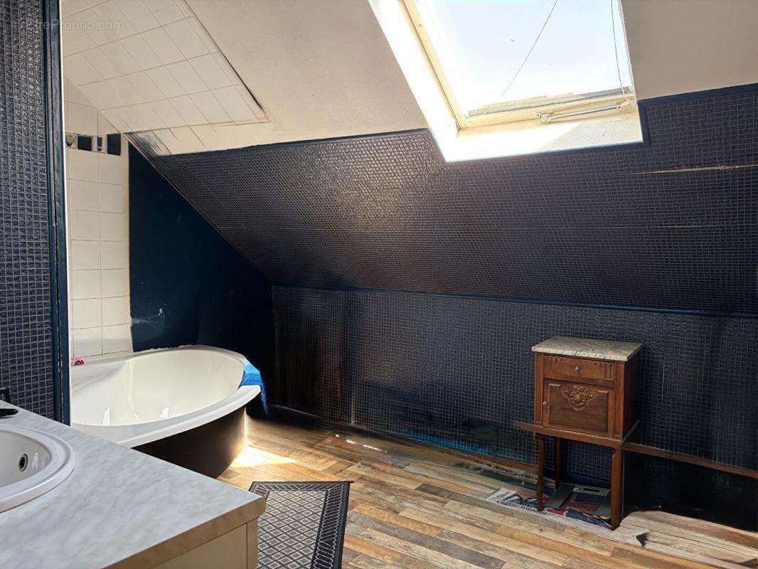 Argent-sur-Sauldre -- Maison de Charme 5 Pièces à 100m de l'Étang du Puits ! - photo 9