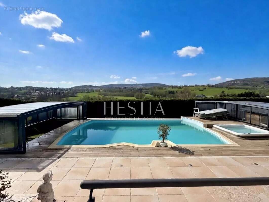 Maison à SAINT-MARTIN-BELLEVUE