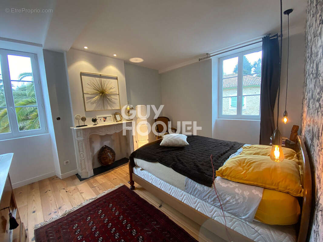 Maison à PEYREHORADE