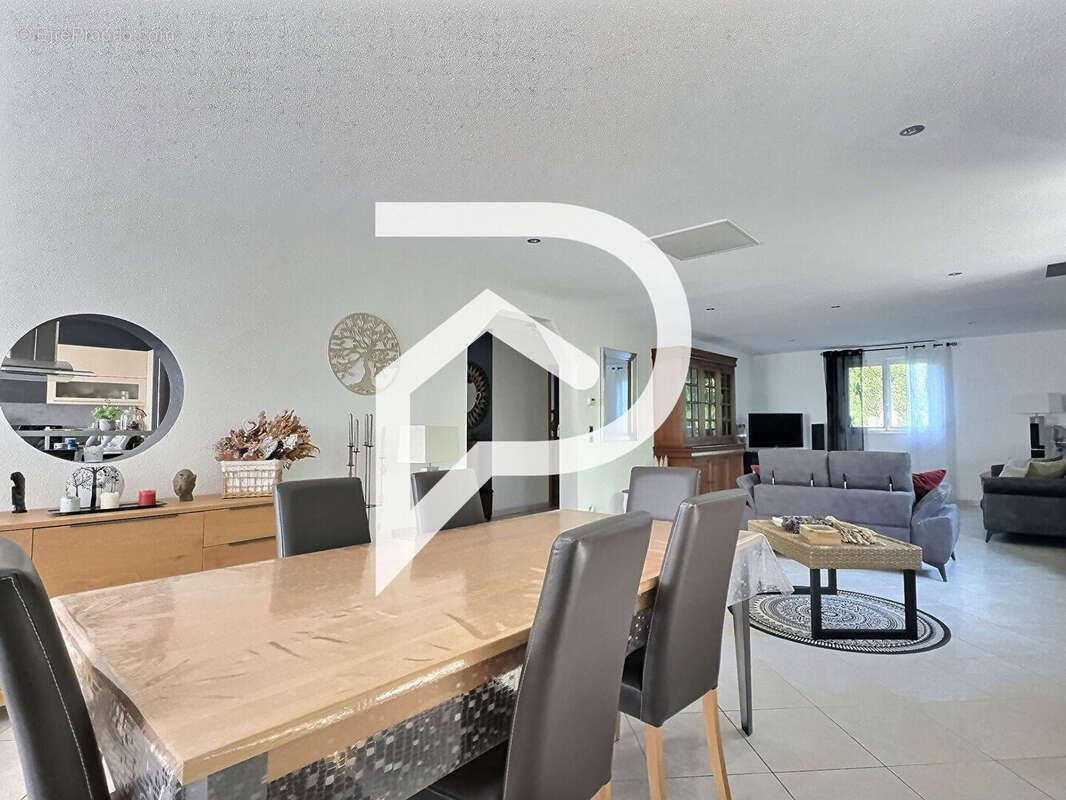 Maison à SOULTZ-HAUT-RHIN