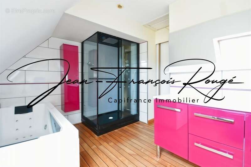 Maison à SAINT-GILLES