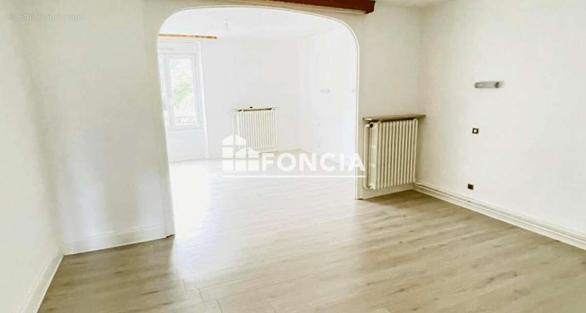 Appartement à LONGUYON