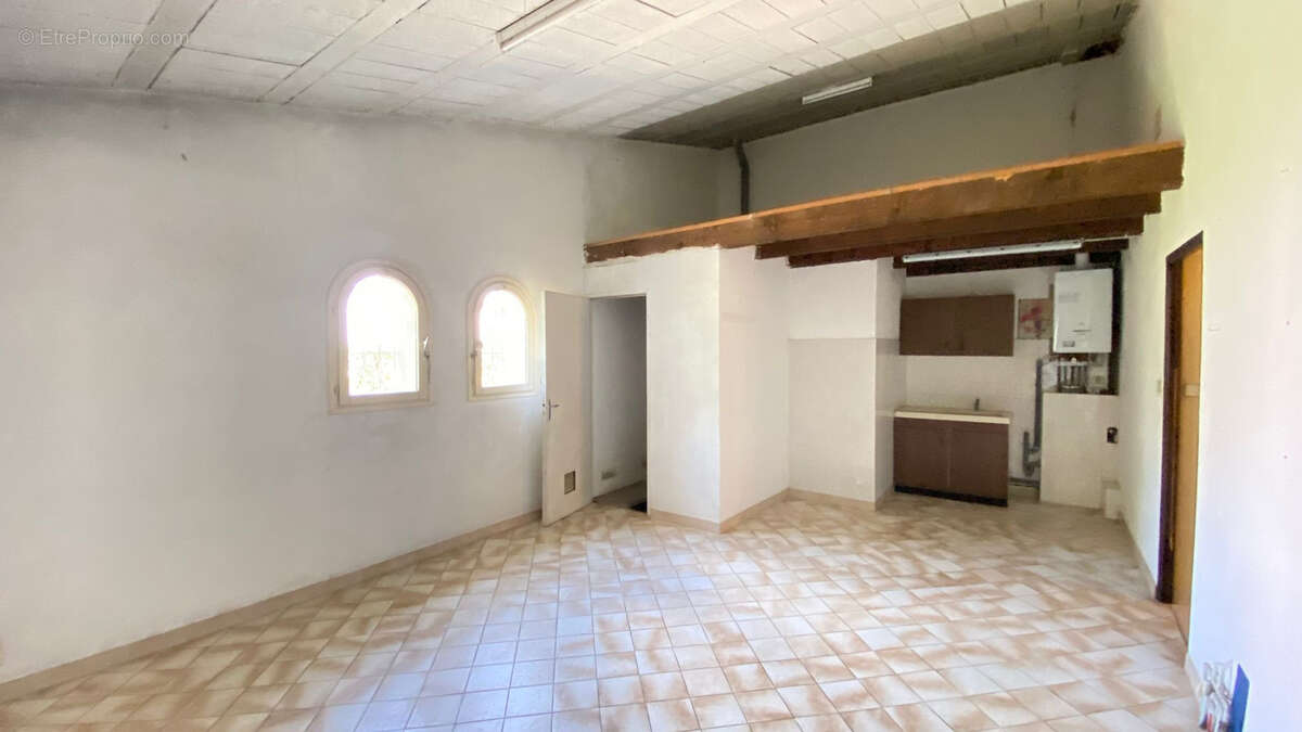Carcassonne - proche centre-ville - maison d'architecte 154 m2 - terrain 600 m2 sans vis a vis - photo 12