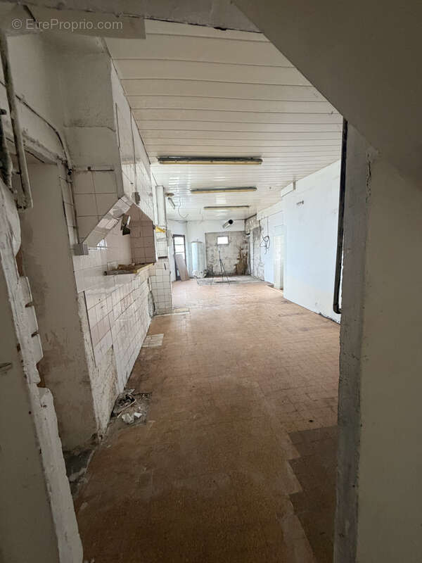 Maison à CHATENAY-SUR-SEINE