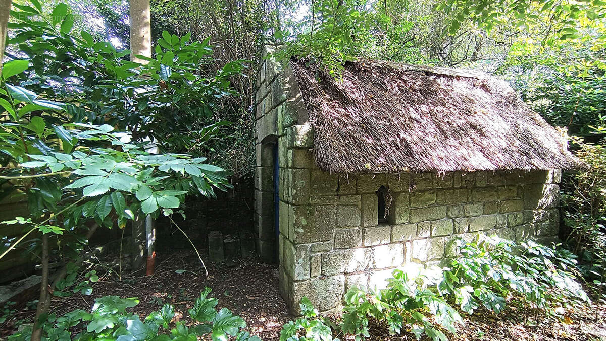Maison à COMBRIT