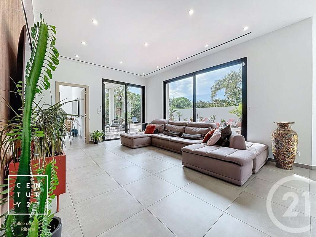 Maison à SAINT-FELIU-D&#039;AVALL