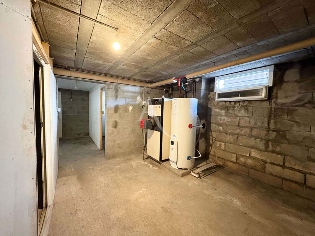 Maison 4 pièces - 2 chambres - NALLIERS - photo 10
