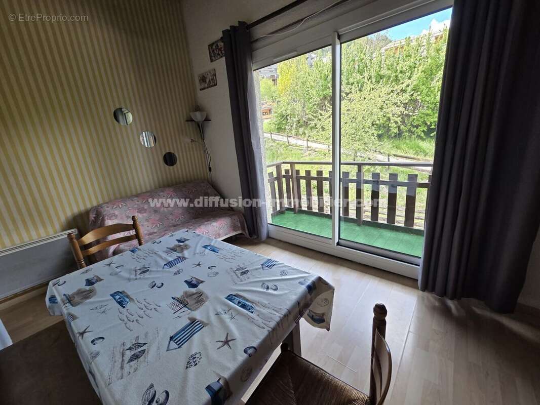 Appartement à SAINT-PONS