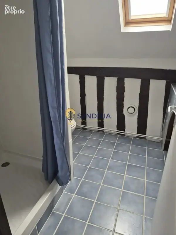 Maison 4 pieces en centre ville et au calme - potentiel locatif - photo 9