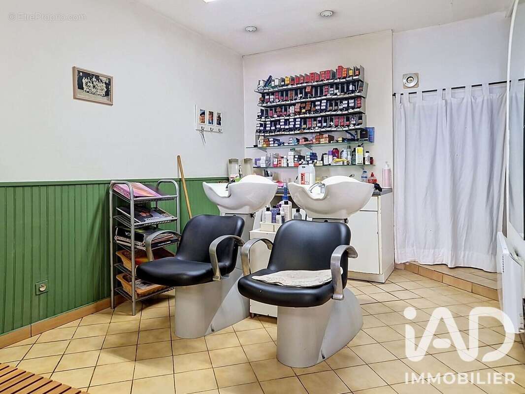 Commerce 50 m² à Pezenas  - photo 3