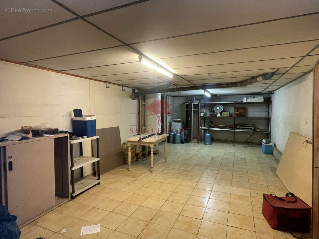 Villa de plain pieds de 121m2 de type t3 avec un bureau et un sous sol de 96m2 - photo 20