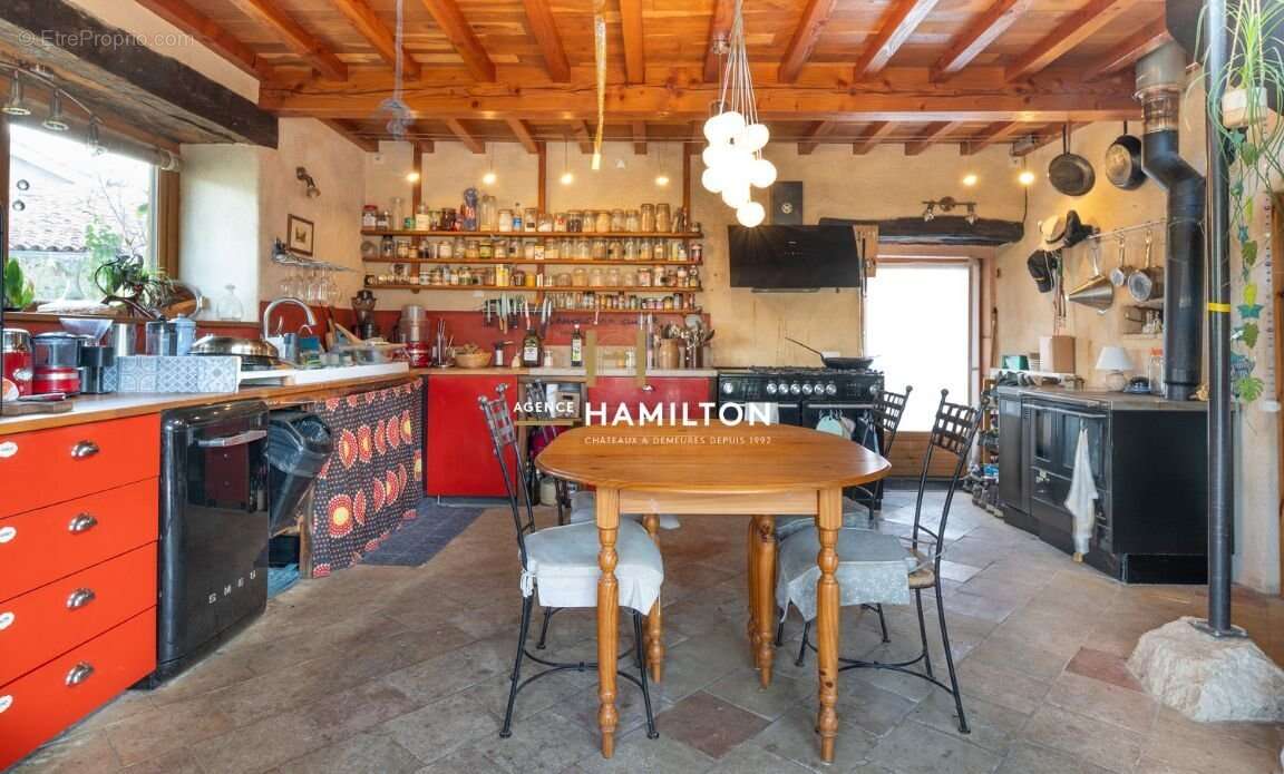 Maison à CORDES-SUR-CIEL