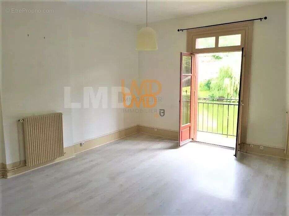 Appartement à AUBIN