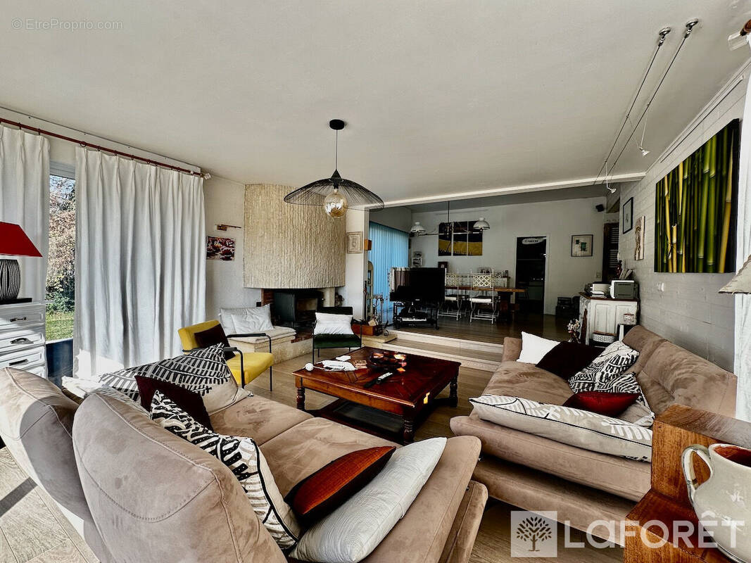 Maison à GUJAN-MESTRAS