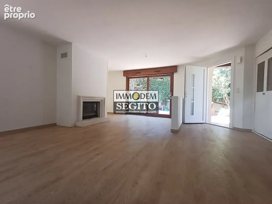 Côte Pavée - Limayrac  - La Terrasse : villa T8  de 196 m2 - photo 3