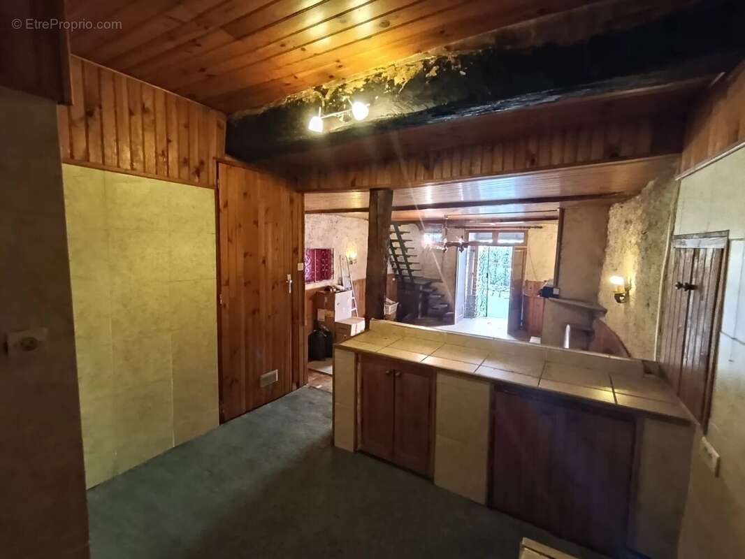 Maison de village à restaurer - photo 4