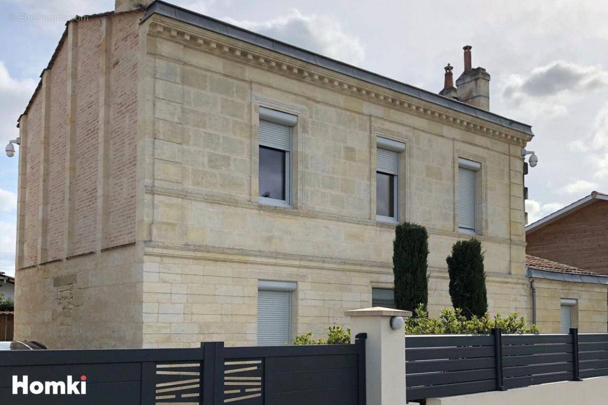 Maison à PAREMPUYRE