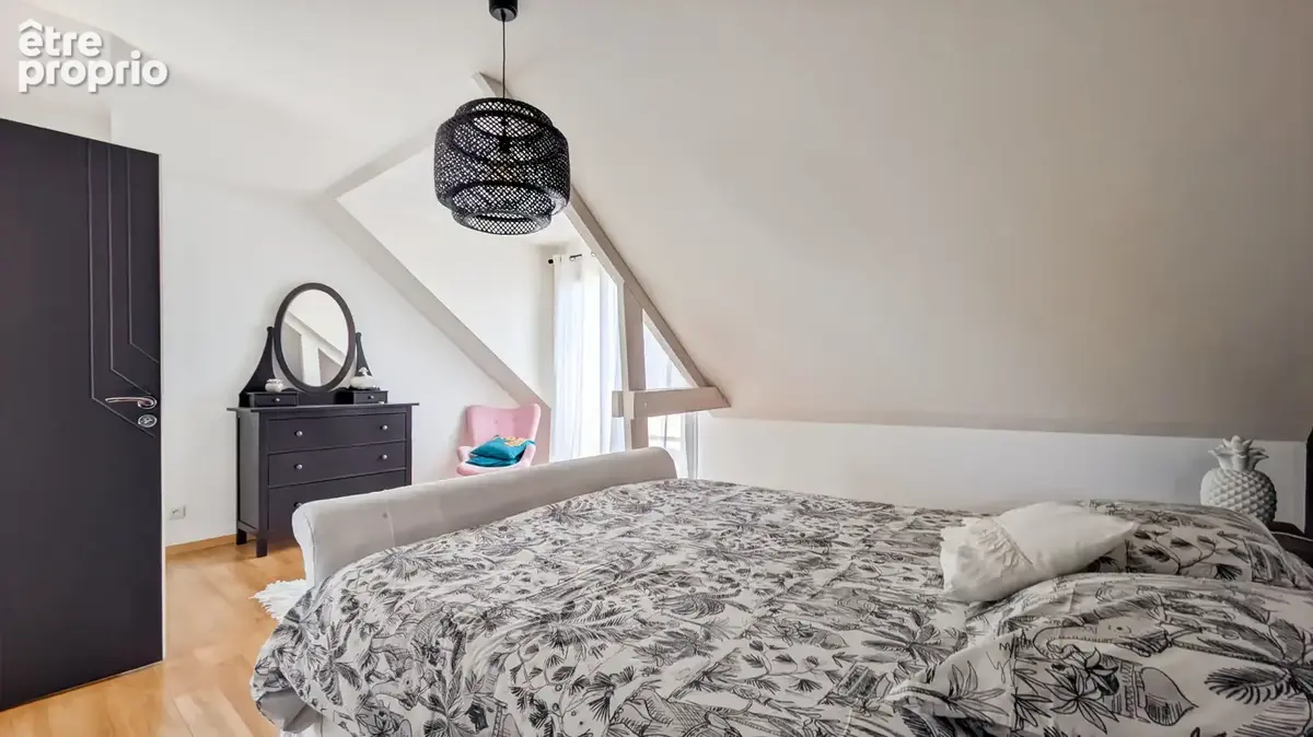 COMBOURG - Maison contemporaine 232 m² - 4 chambres - photo 18