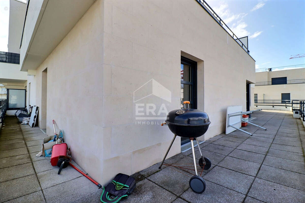 Appartement Colombes 5 pièce(s) 97 m2 - terrasse de 67 m² - photo 15