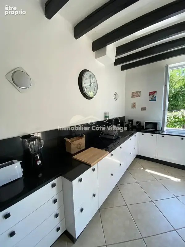 Maison individuelle avec piscine/ 2 appartements potentiel / 600m2 de terrain - photo 5