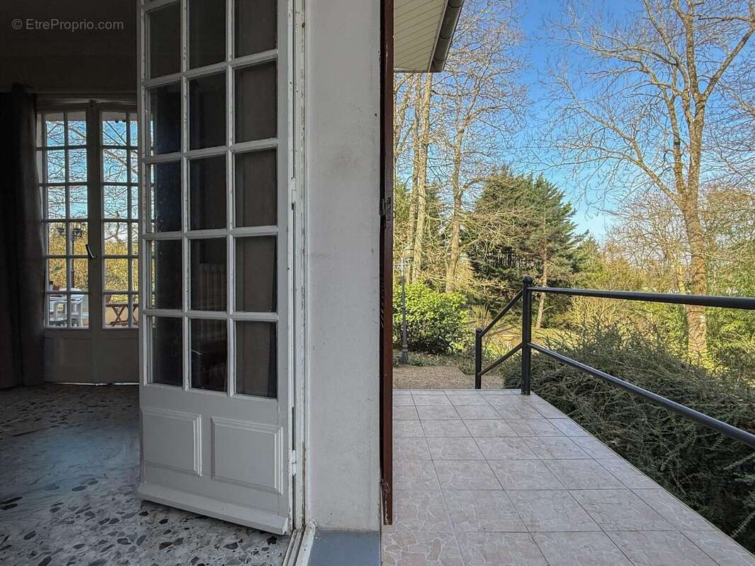 Maison à MARCOUSSIS