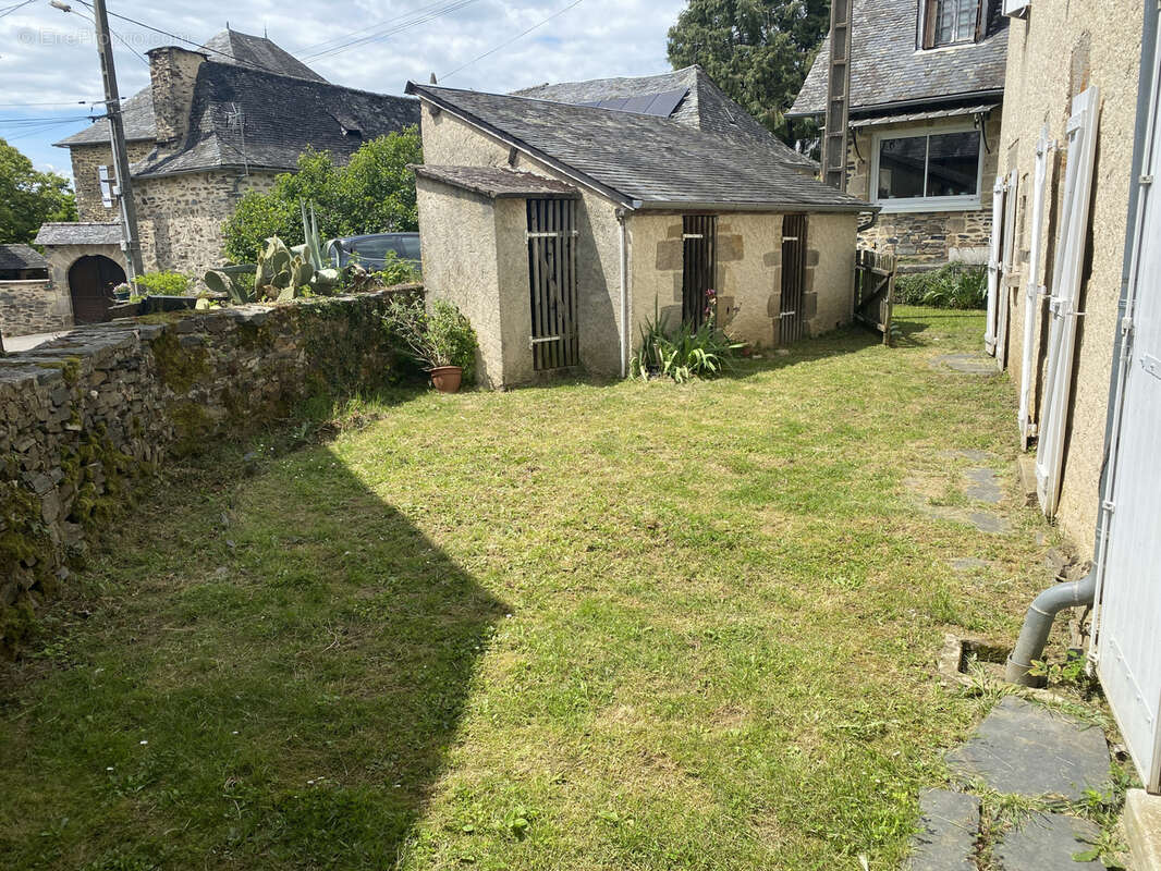 Maison à SAINTE-FEREOLE