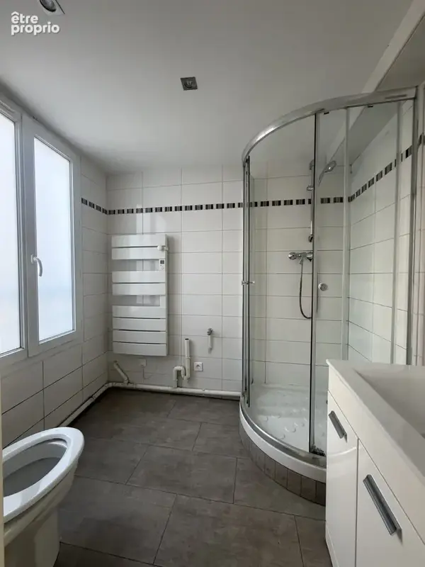 Appartement 4 pièces 85 m² à vendre à Paris-18e (75018) - photo 7
