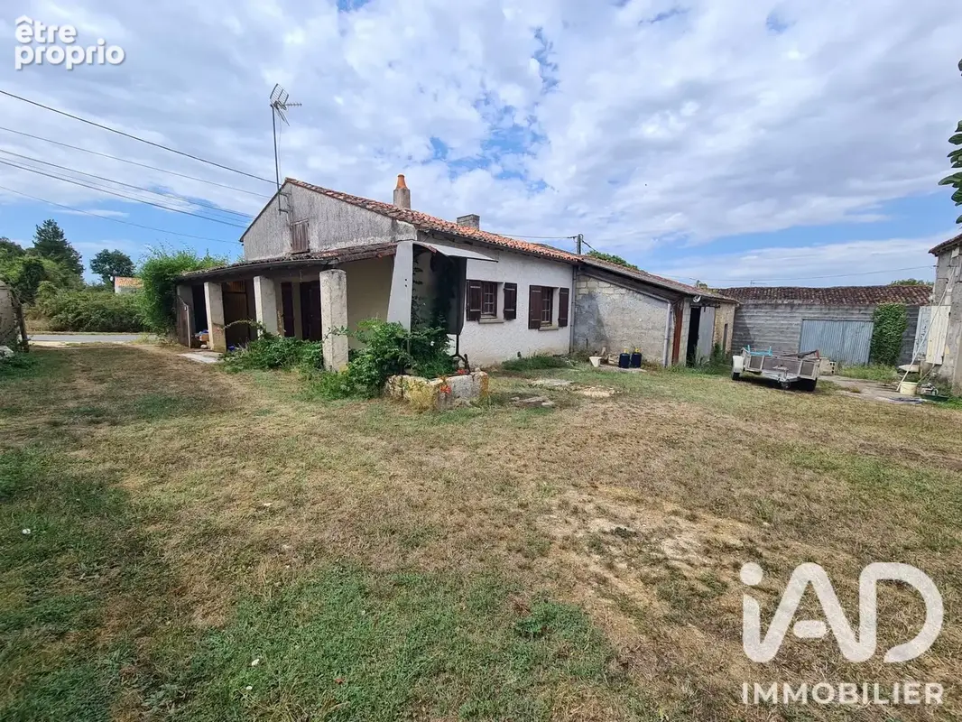 Photo 1 - Maison à TAILLEBOURG