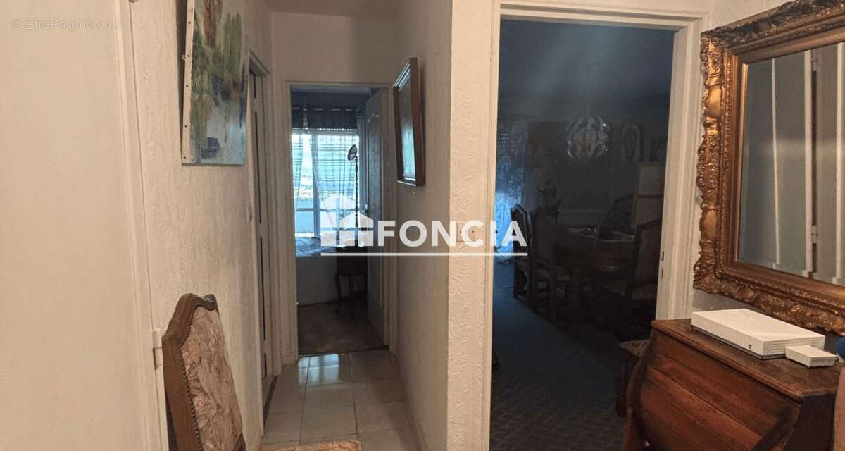 Appartement à LA CHAUSSEE-SAINT-VICTOR