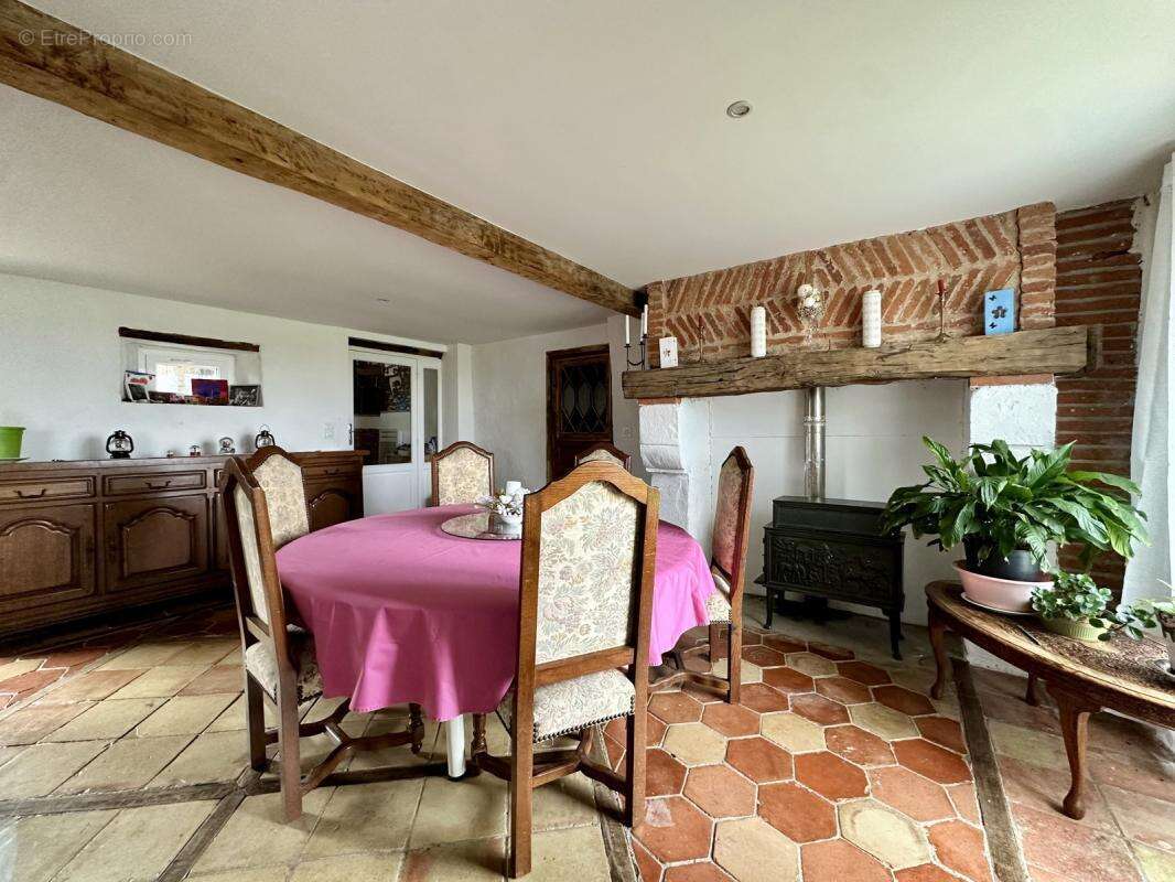 Maison à BARAIGNE