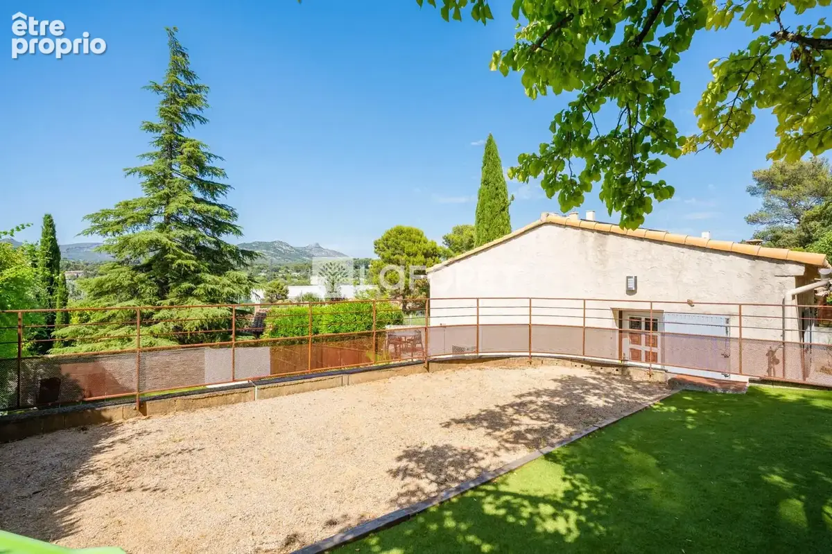 Maison La Penne Sur Huveaune - T6 - photo 4