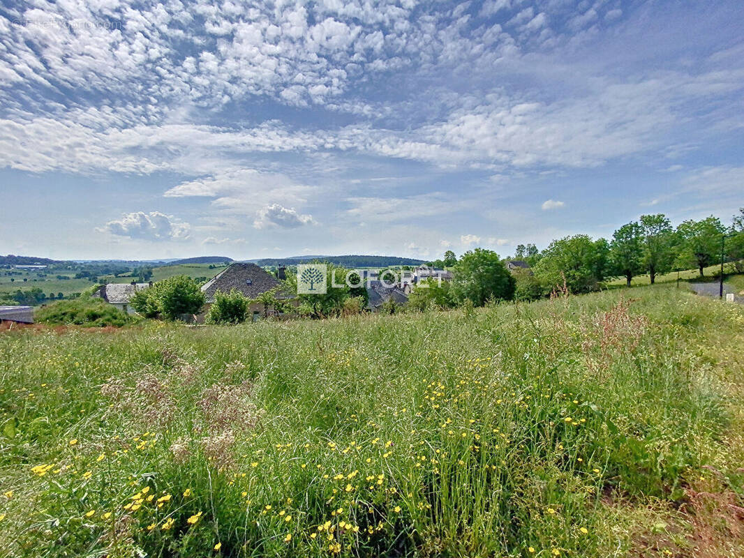 Terrain à LIEUTADES