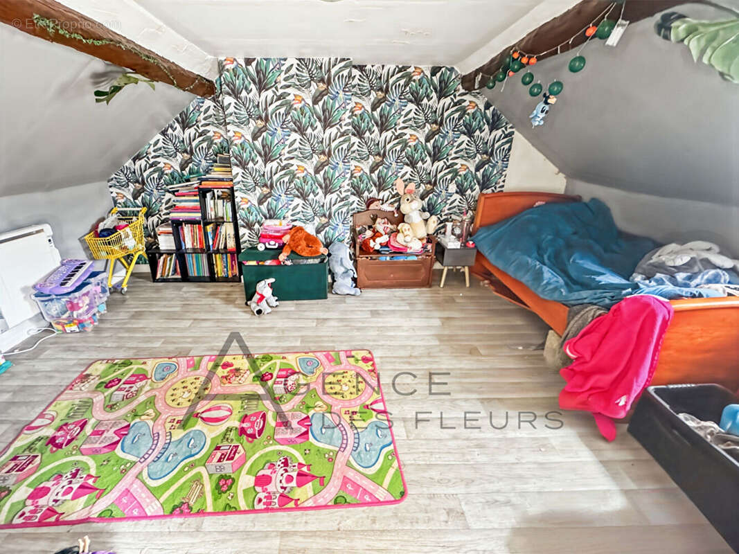 Maison à CAUDEBEC-LES-ELBEUF