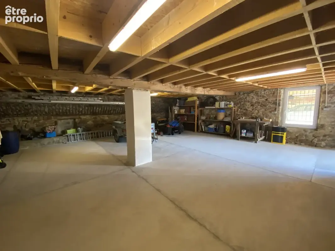 Jolie demeure, ancienne ferme réhabilitée sur 2255m2 - photo 20