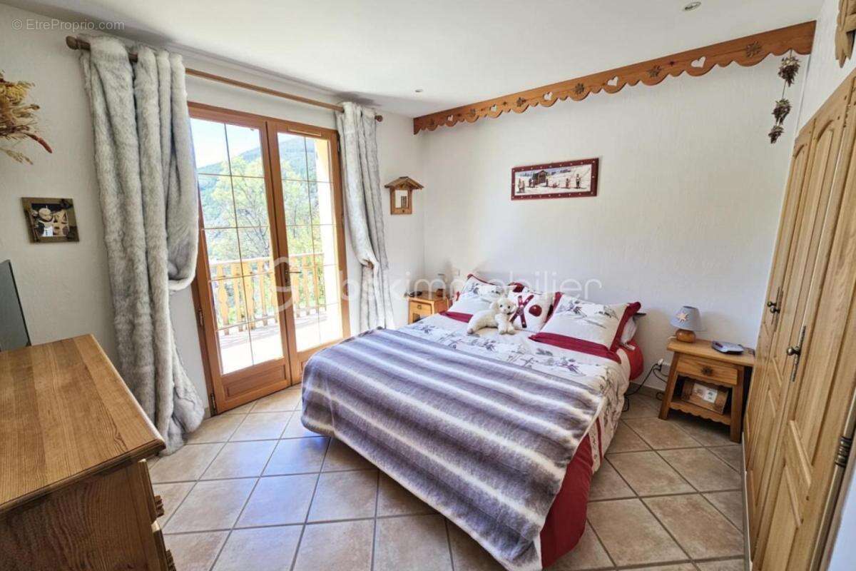 Maison à ALLOS