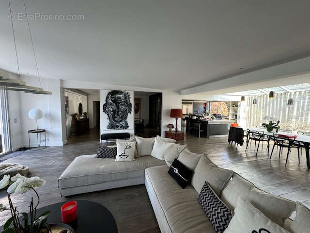 Maison à LE CHESNAY