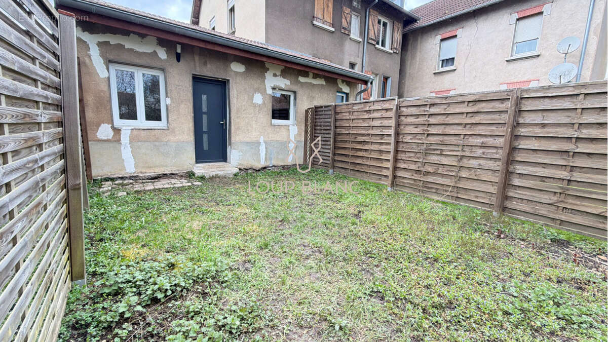 Appartement à DANJOUTIN
