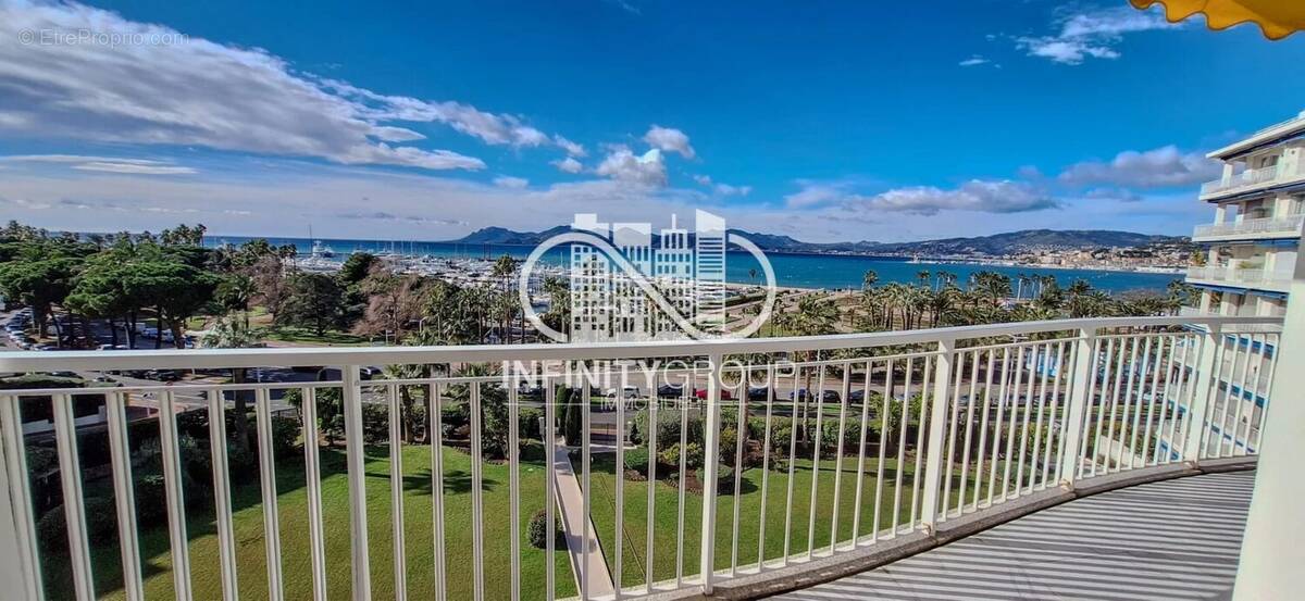 Appartement à CANNES