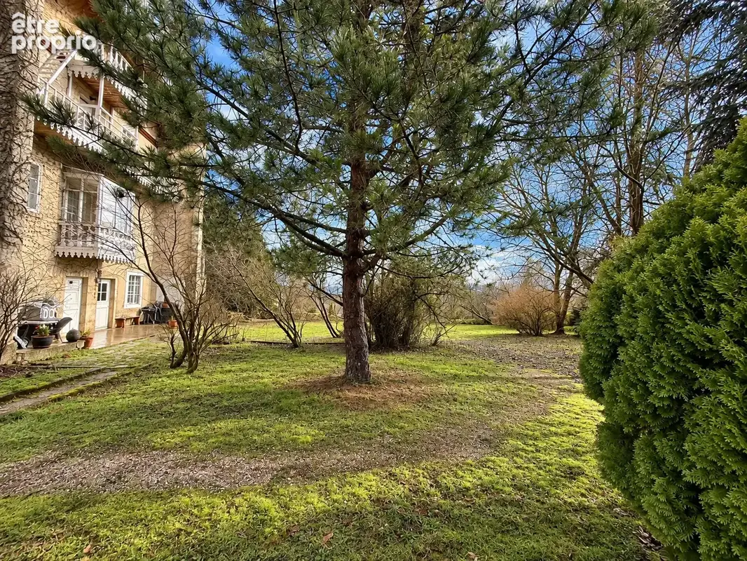 Vente d’une maison bourgeoise située à Belleherbe (25380) en VIAGER. - photo 2