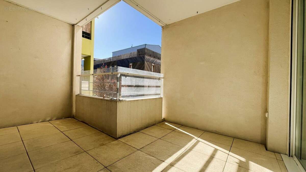 Appartement à CASTELNAU-LE-LEZ