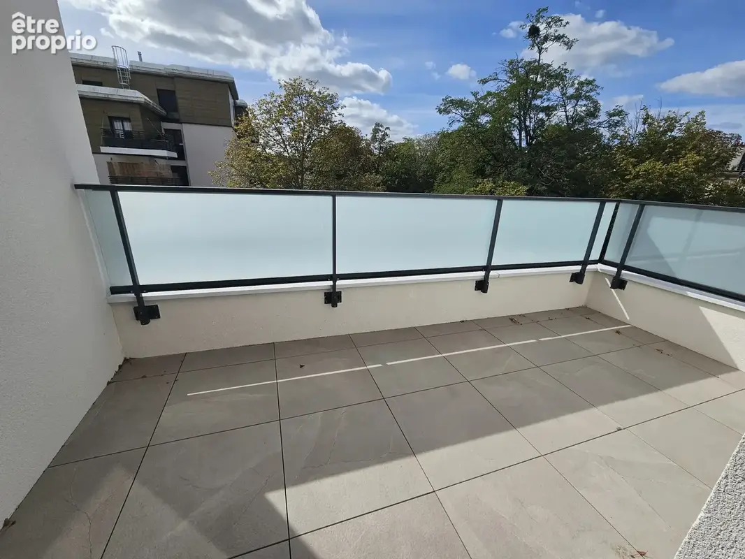 4p de 97 m2 en étage avec terrasse de 36m2   Expo Sud-Ouest - photo 3