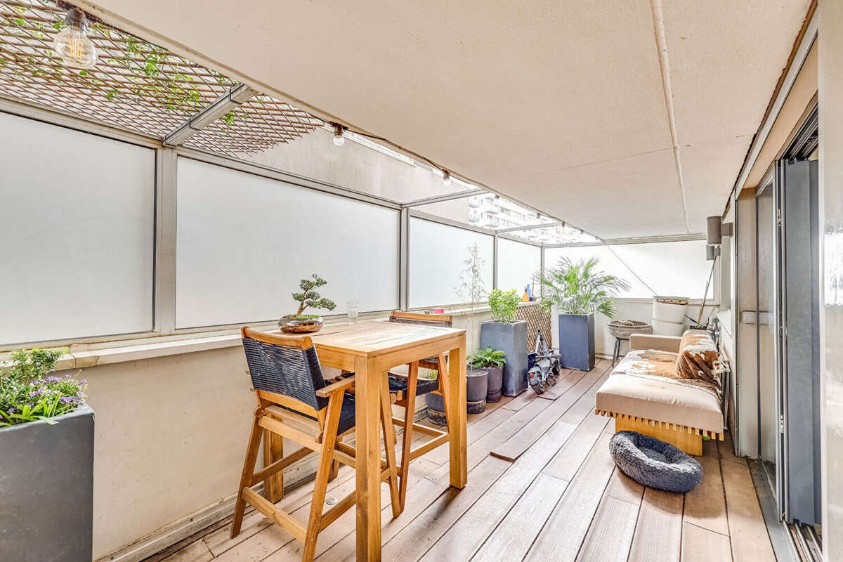 Appartement à PARIS-12E