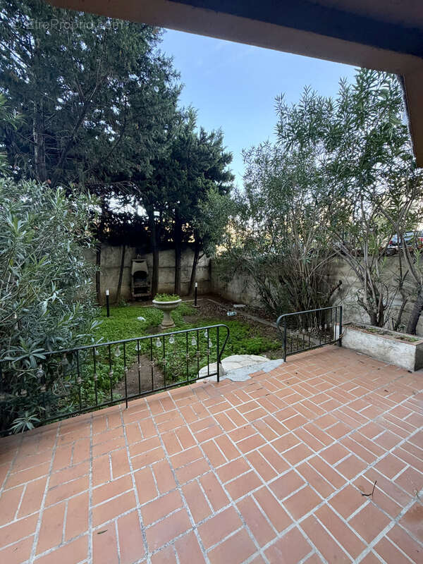 Appartement à MARSEILLE-10E