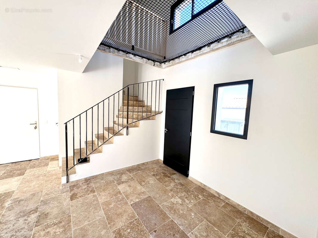 Maison à VAISON-LA-ROMAINE