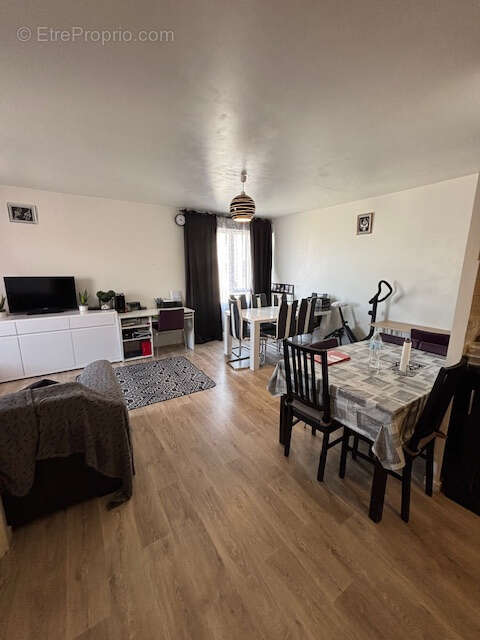 Appartement à RIS-ORANGIS