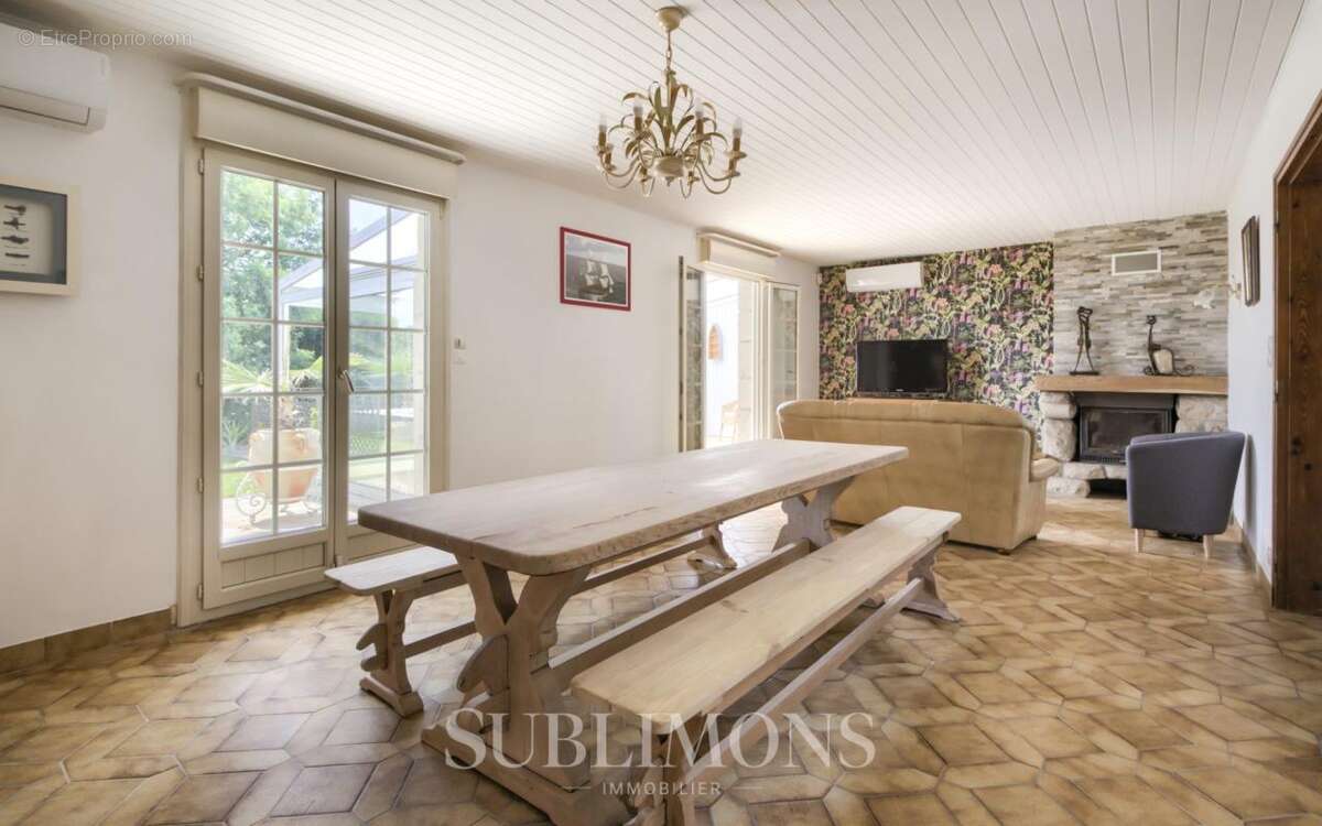 Maison à LE HEZO