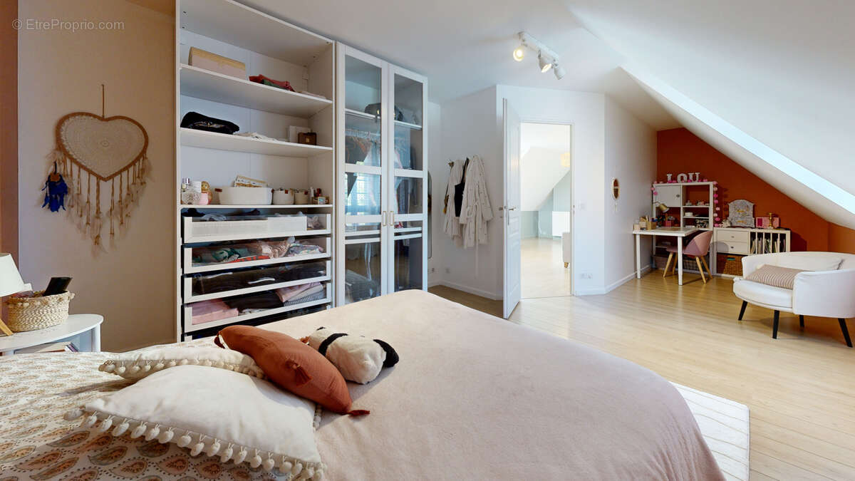 Maison à MONTFORT-L'AMAURY