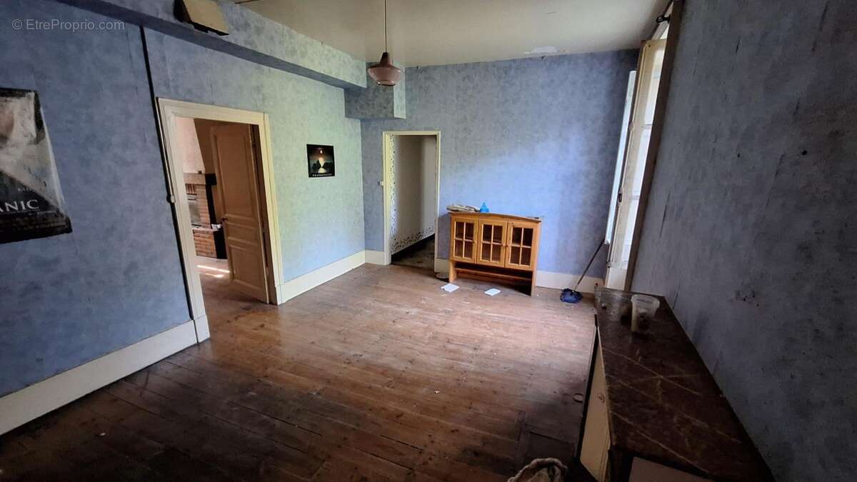 Appartement à NONTRON
